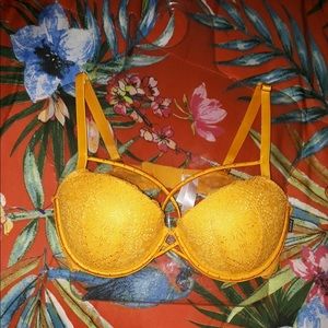 36C push up bra from PINK